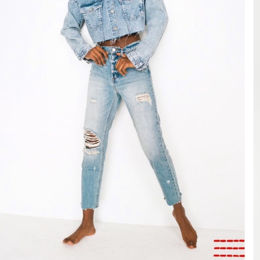 BDG High Waisted Slim Straight Jean - Light Wash